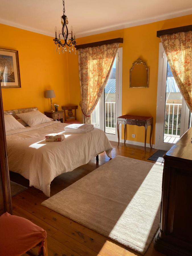 Апартаменты Chez Helene 3 Etoiles, Labellise Disabled Pmr,Pour 4 Personnes Chiens Bienvenus-Pet Friendly Бур-Мадам Экстерьер фото