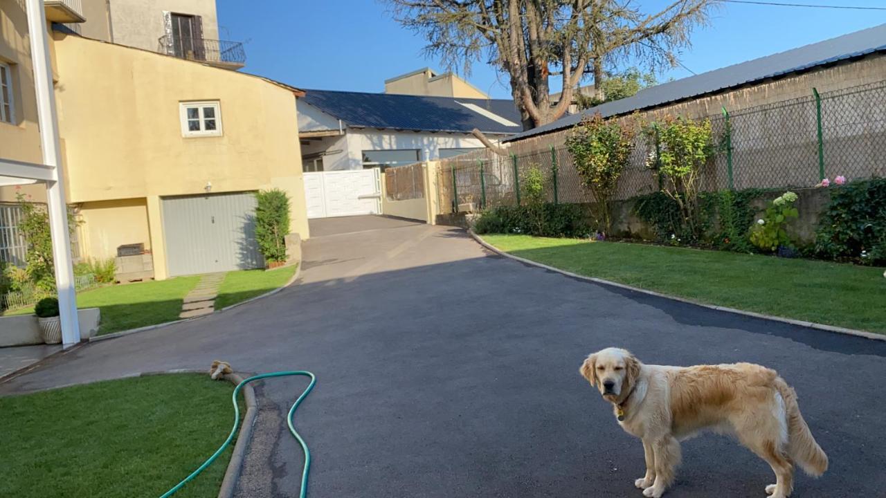 Апартаменты Chez Helene 3 Etoiles, Labellise Disabled Pmr,Pour 4 Personnes Chiens Bienvenus-Pet Friendly Бур-Мадам Экстерьер фото